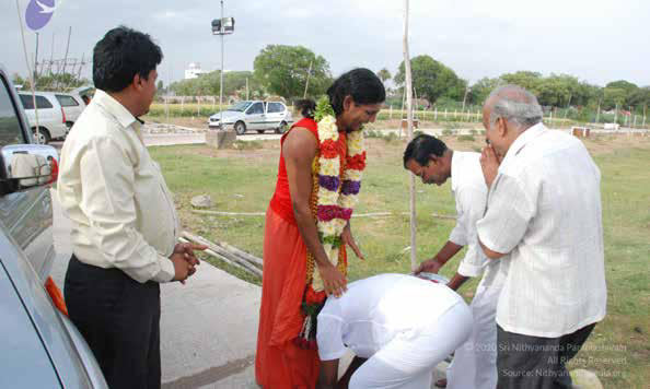 The SPH inaugurating a new KAILĀSA in kanchipuram